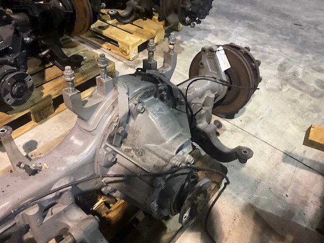 Man achteras hy 1350 01 - afbeelding 9 van  13