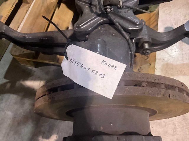 Man achteras hy 1350 12 - afbeelding 2 van  13