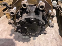 Man achteras hy 1350 12 - afbeelding 8 van  13