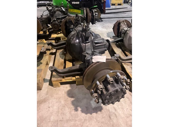 Man achteras hy 1350 12 - afbeelding 9 van  13