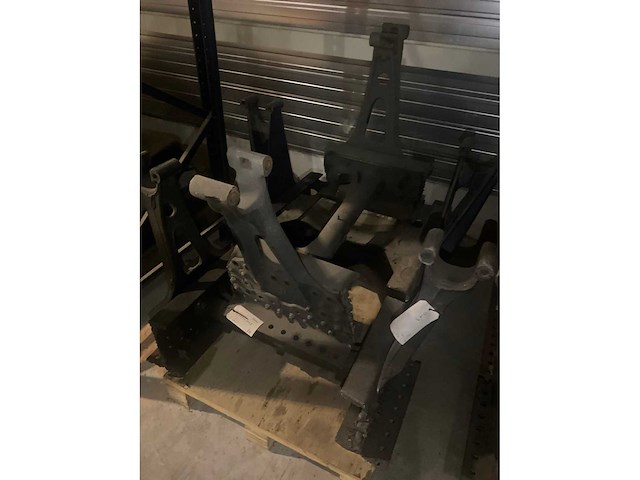 Man chassisteunen (9x) - afbeelding 7 van  21