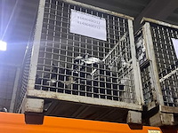 Man diverse steunen - afbeelding 1 van  11