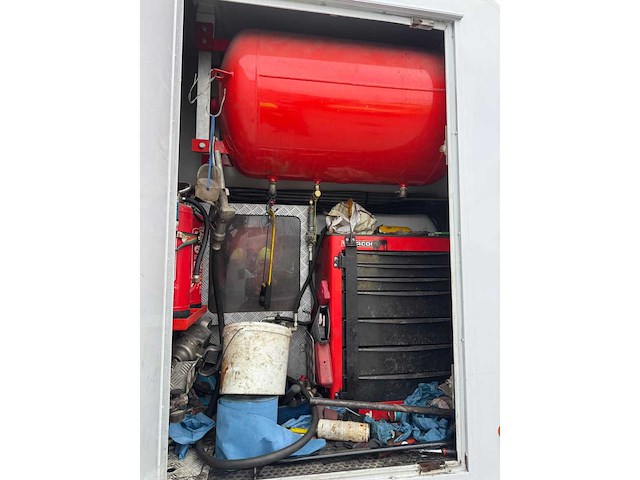 Man f90 takelwagen voor vrachtwagens - afbeelding 38 van  52