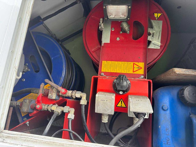 Man f90 takelwagen voor vrachtwagens - afbeelding 39 van  52