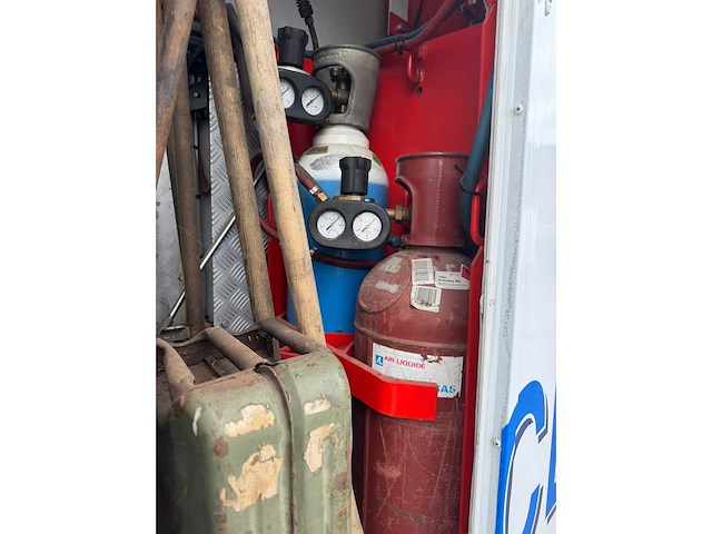 Man f90 takelwagen voor vrachtwagens - afbeelding 46 van  52