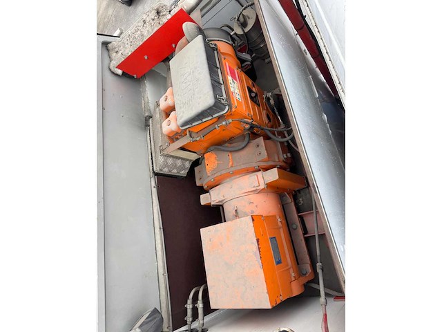 Man f90 takelwagen voor vrachtwagens - afbeelding 11 van  52