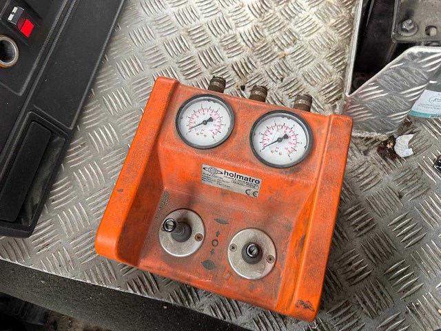 Man f90 takelwagen voor vrachtwagens - afbeelding 18 van  52