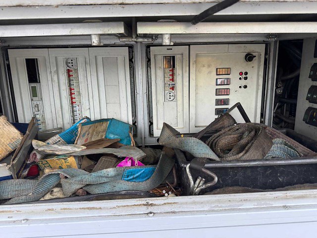 Man f90 takelwagen voor vrachtwagens - afbeelding 10 van  34
