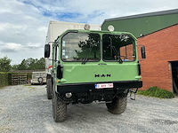 Man kat camper - afbeelding 2 van  59