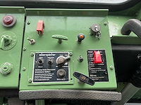 Man kat camper - afbeelding 8 van  59