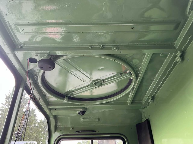 Man kat camper - afbeelding 10 van  59