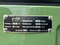 Man kat camper - afbeelding 11 van  59