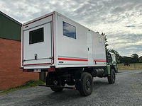 Man kat camper - afbeelding 57 van  59