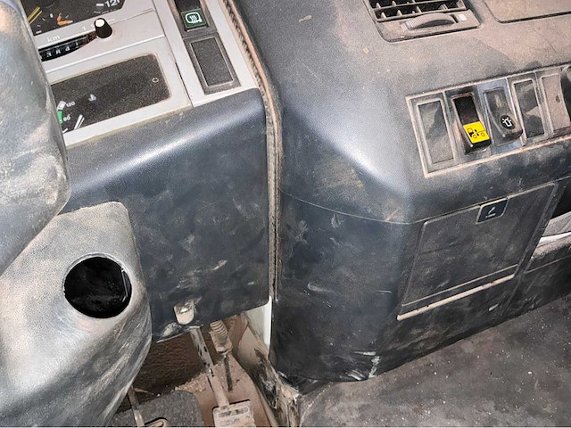 Man l84f vrachtwagen - afbeelding 41 van  46