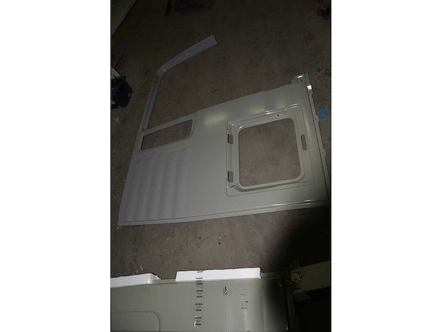 Man lot carrosserieonderdelen - afbeelding 13 van  20