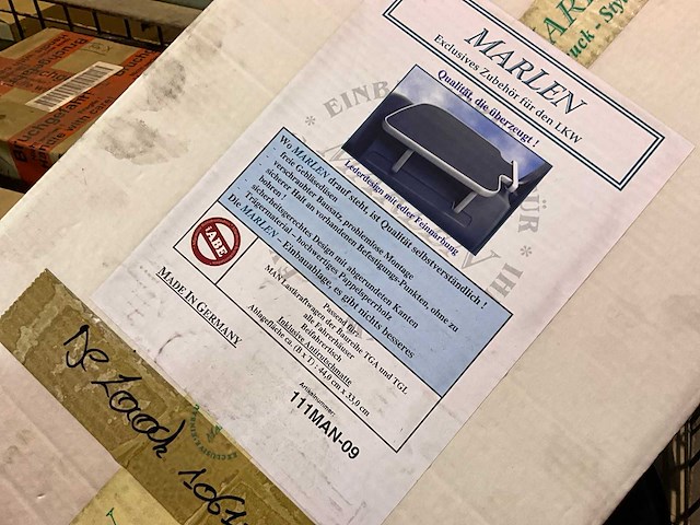 Man lot met diverse onderdelen - afbeelding 4 van  35