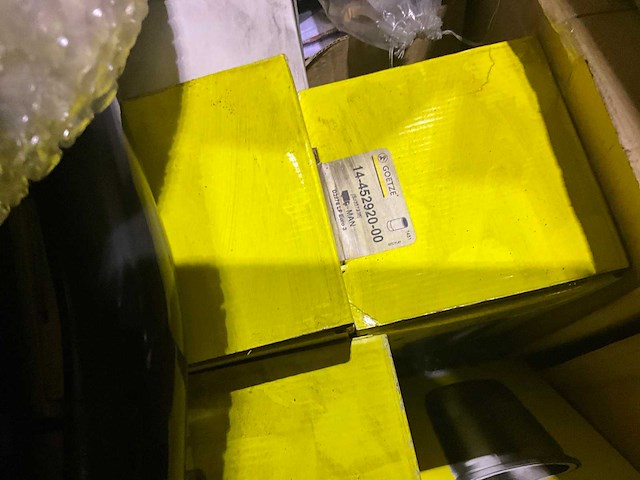 Man lot met diverse onderdelen - afbeelding 10 van  35