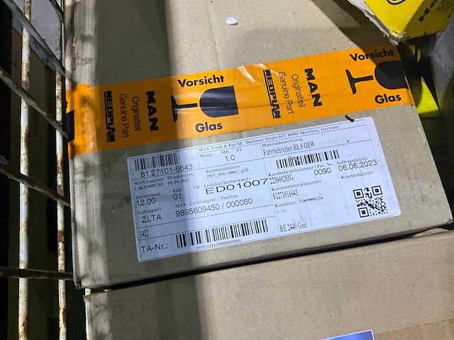 Man lot met diverse onderdelen - afbeelding 18 van  35