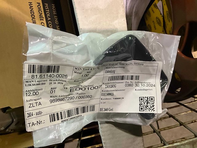 Man lot met diverse onderdelen - afbeelding 32 van  35