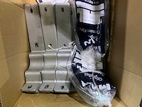 Man lot met diverse onderdelen - afbeelding 35 van  35