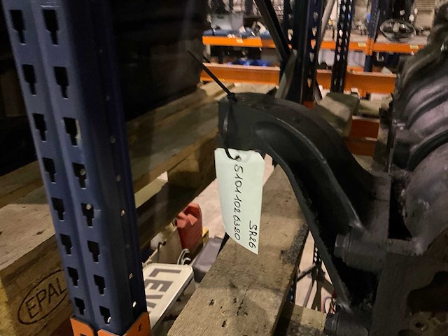 Man naakte motorblok - afbeelding 4 van  5