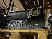 Man naakte motorblok - afbeelding 1 van  5