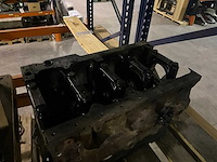 Man naakte motorblok - afbeelding 3 van  5