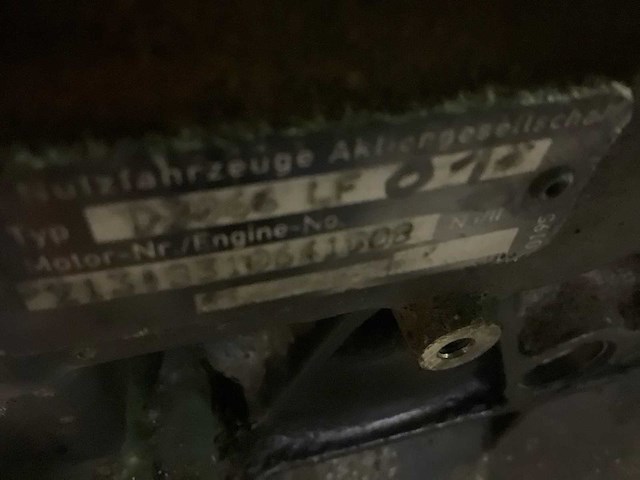 Man naakte motorblok - afbeelding 5 van  6