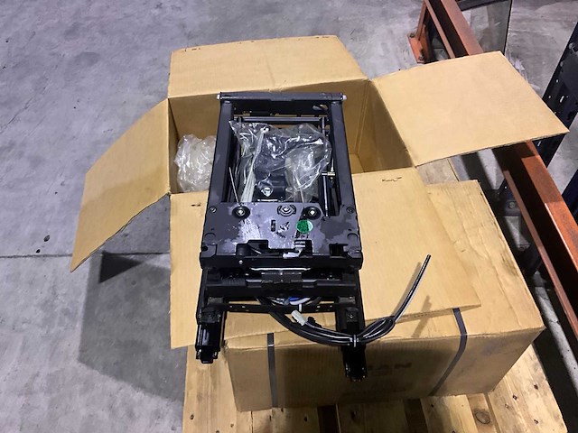 Man onderstellen voor zetels vrachtwagen (2x) - afbeelding 3 van  6