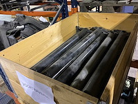 Man partij chassisonderdelen - afbeelding 1 van  6