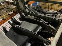 Man partij chassisonderdelen - afbeelding 3 van  6