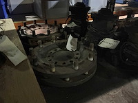 Man partij fusees, wielonderdelen en lagereenheden - afbeelding 4 van  9