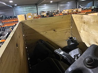 Man partij waterreservoirs voor ruitensproeiers - afbeelding 4 van  6