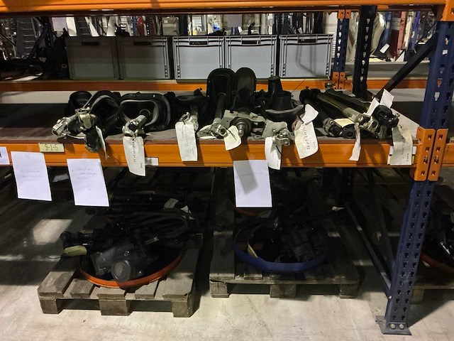 Man stuuronderdelen - afbeelding 1 van  13