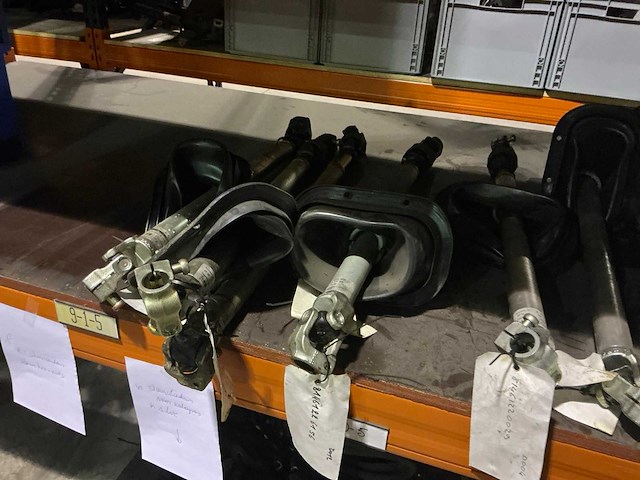 Man stuuronderdelen - afbeelding 8 van  13