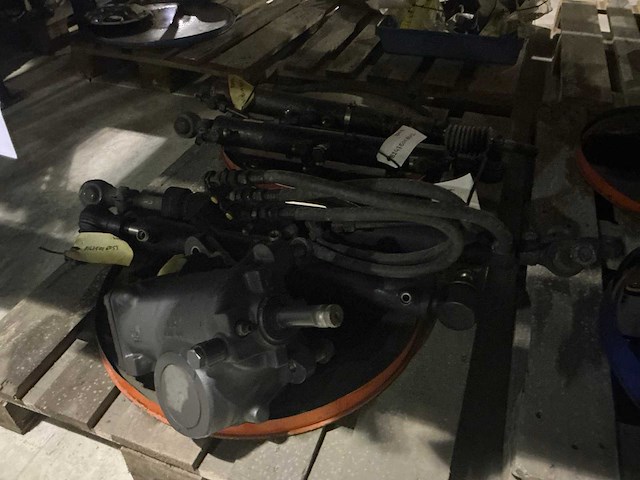 Man stuuronderdelen - afbeelding 12 van  13