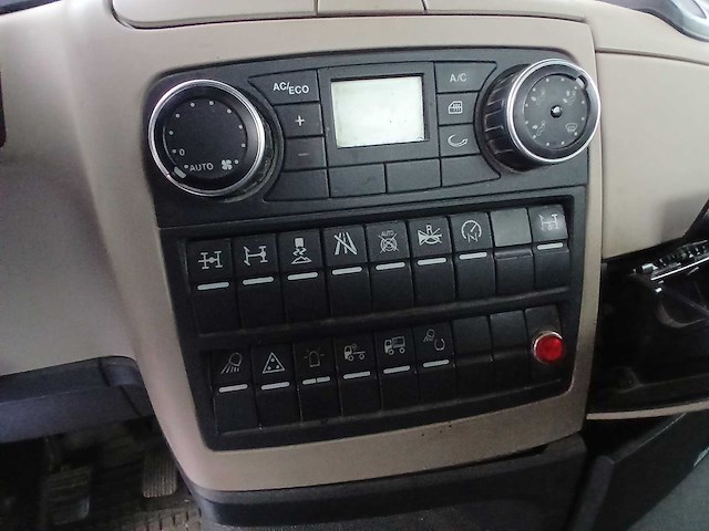 Man tgs met kwb trailer en hiab xs laadkraan - 2017 - afbeelding 24 van  56