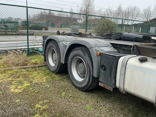 Man tgs vrachtwagen met optrekchassis - afbeelding 3 van  11