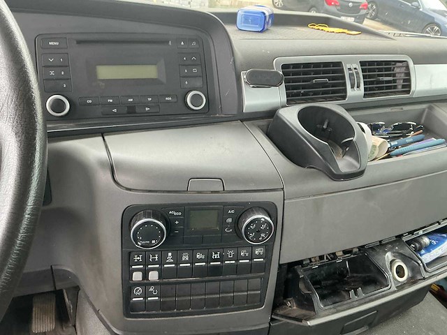 Man tgs vrachtwagen met optrekchassis - afbeelding 7 van  11