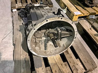 Man versnellingsbak d002 - afbeelding 2 van  5