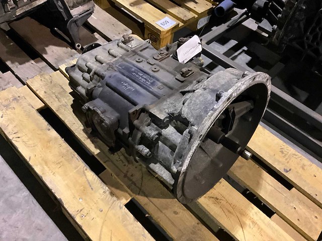 Man versnellingsbak d023 - afbeelding 2 van  7