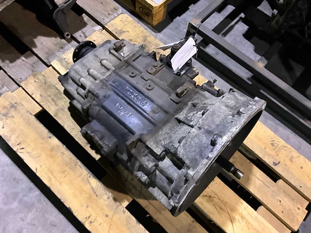 Man versnellingsbak d023 - afbeelding 4 van  7