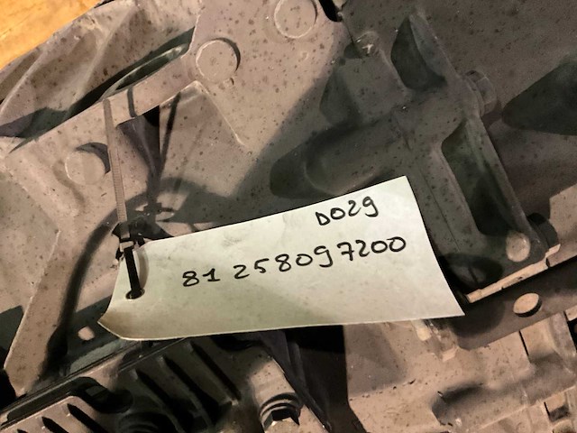 Man versnellingsbak zf astronic - afbeelding 8 van  8