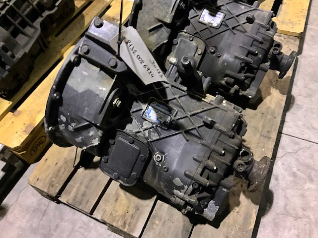 Man versnellingsbak zf ecolite s 5-42 (2x) - afbeelding 3 van  9