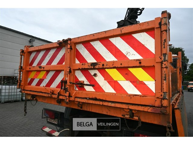 M.a.n. vrachtwagen met laadkraan en kipbak - afbeelding 27 van  30