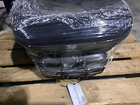 Man vrachtwagenzetel/stoel - afbeelding 2 van  6