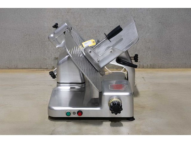 Manconi - 2001 - 350 ik - snijmachine schuinligger - afbeelding 1 van  6