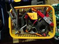 Mand klemmen - afbeelding 1 van  1