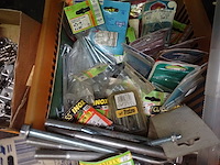 Mandje diversen - afbeelding 4 van  8