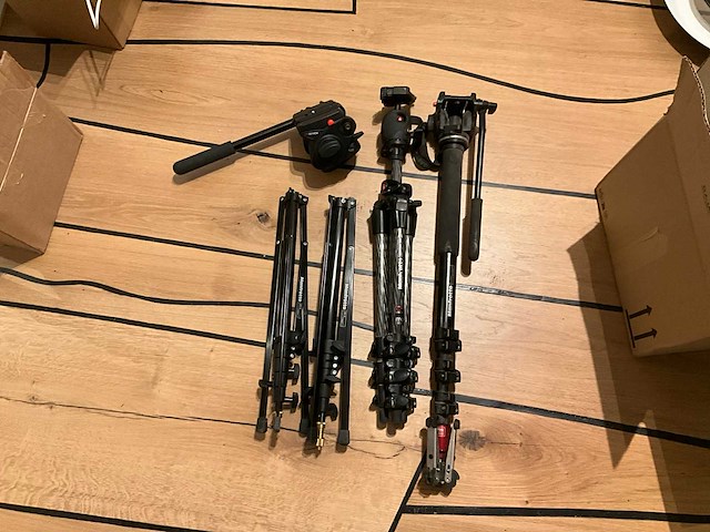 Manfrotto statief & ondersteuning (4x) - afbeelding 1 van  8